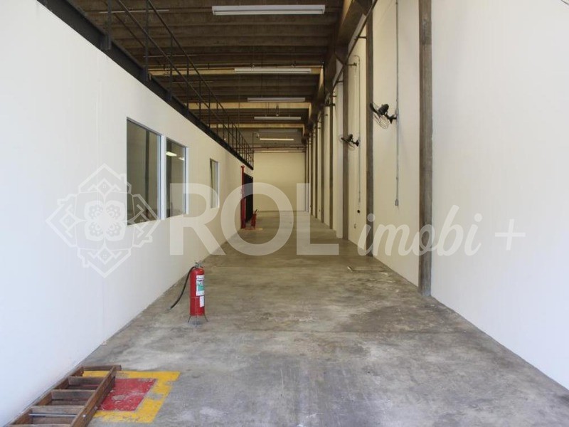 Depósito-Galpão, 1400 m² - Foto 9