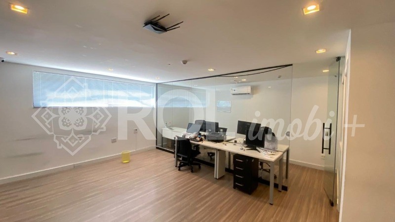 Prédio Inteiro, 561 m² - Foto 42