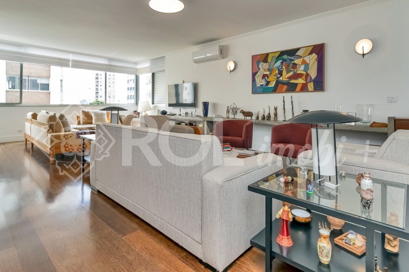Apartamento, 3 quartos, 270 m² - Foto 2