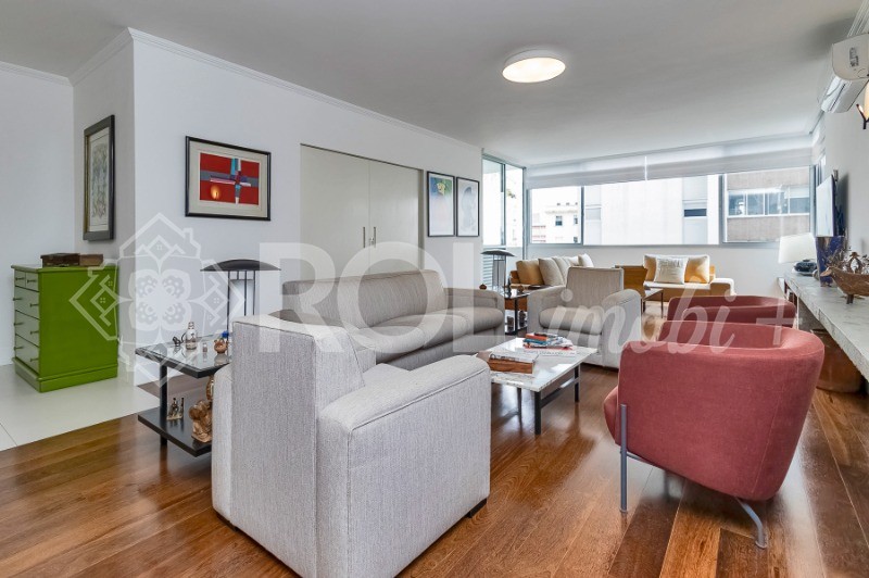 Apartamento, 3 quartos, 270 m² - Foto 1