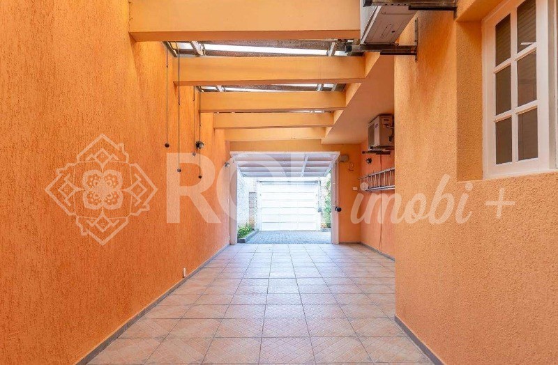 Casa, 4 quartos, 220 m² - Foto 10