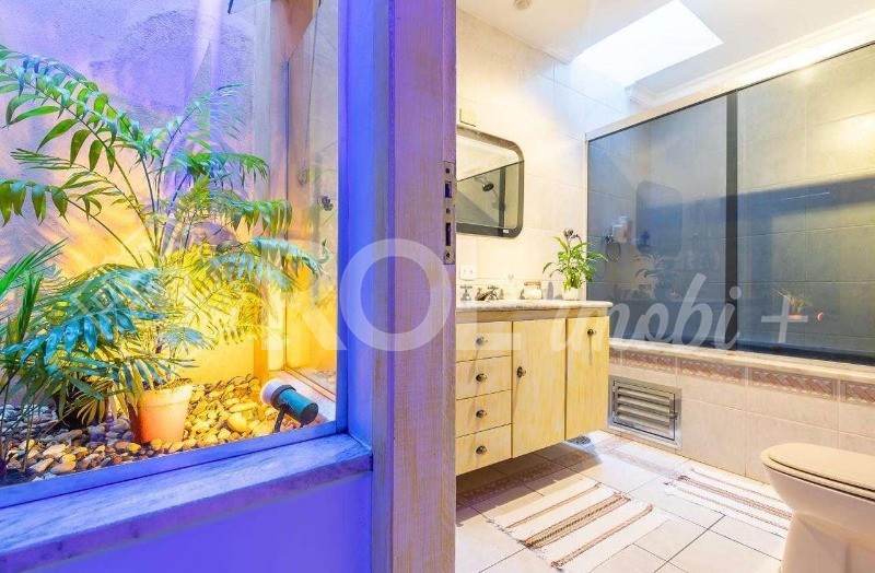 Casa, 4 quartos, 220 m² - Foto 33