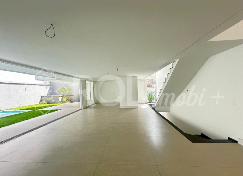 Casa, 4 quartos, 450 m² - Foto 4