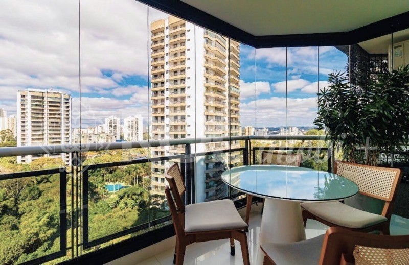 Apartamento, 4 quartos, 350 m² - Foto 1