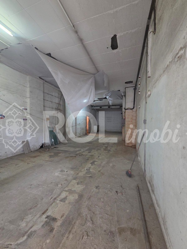 Depósito-Galpão, 124 m² - Foto 1