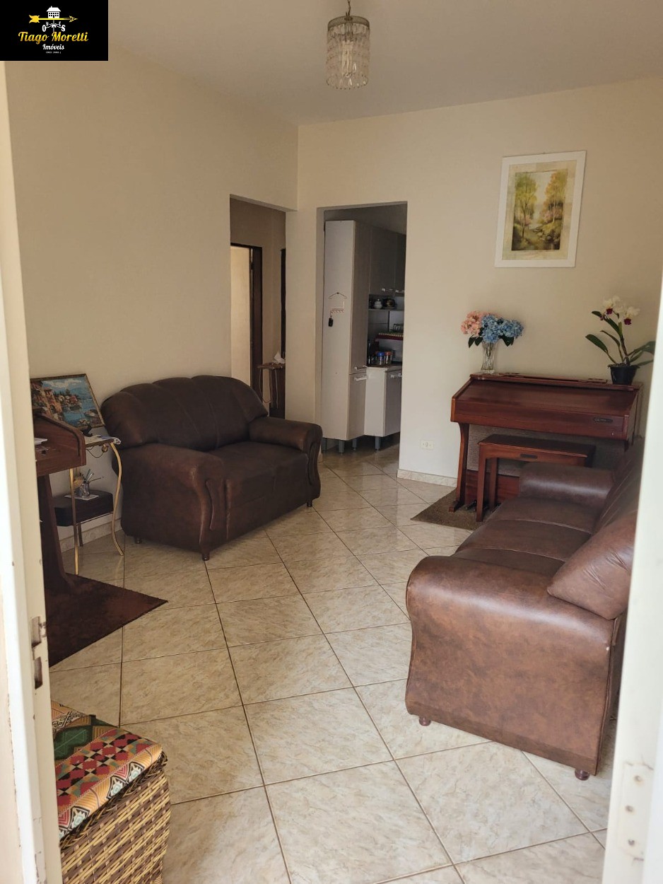 Casa, 4 quartos, 194 m² - Foto 2