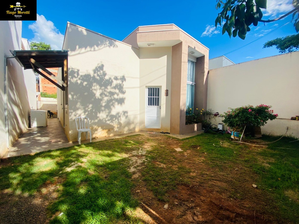 Casa, 3 quartos, 58 m² - Foto 1