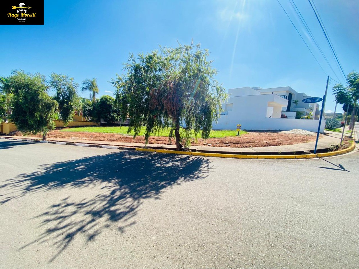 Terreno, 739 m² - Foto 1