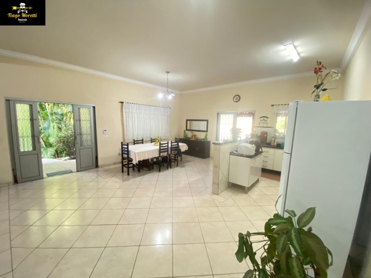 Chácara, 3 quartos, 1560 m² - Foto 5