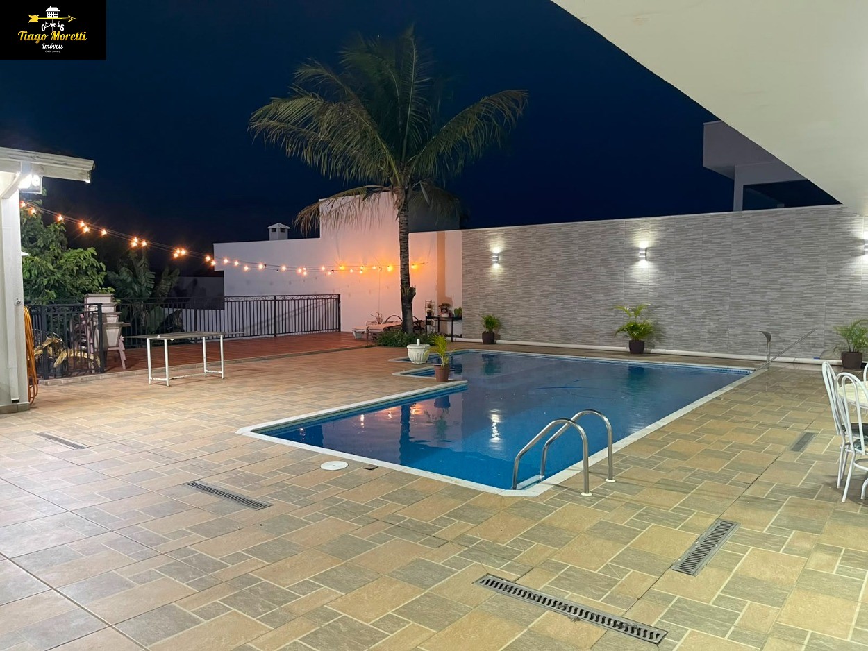 Chácara, 5 quartos, 290 m² - Foto 1