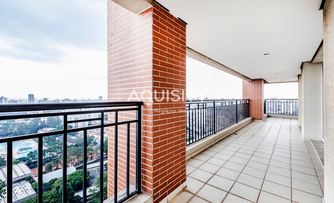 Apartamento à venda no Parque da Mooca com 4 suítes, varanda com churrasqueira, a melhor vista do Parque da Mooca.