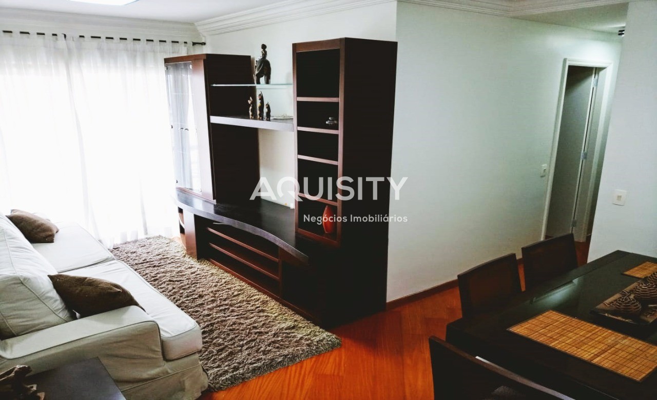 apartamento 70m² com 2 dorm. sendo 1 suite, o 3º dorm. transf. em closet, 2 banheiros, varanda envidraçada, 1 vaga de garagem, ótima localização...