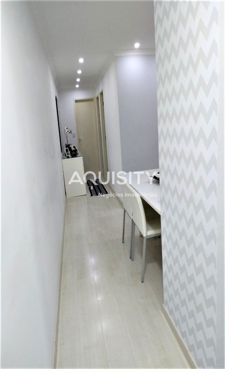 Apartamento à venda 51m² Vila Matilde - 2 dormitórios, sala 2 ambientes, sacada, banheiro social, cozinha, lavanderia, 1 vaga com lazer