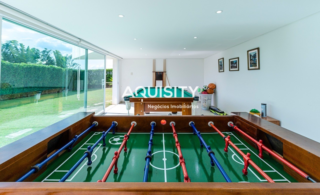 Casa à venda no Portal Japy Golf Club, 460m², 3 suítes, campo de Golf, piscina, churrasqueira, 3 vagas garagem