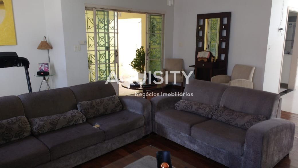 Casa a venda 500m2 Vila Bertioga - São Paulo,3 Dormitorio, 1 Suite, Lavabo, Jardim Inverno, Churrasqueira, Forno a Lenha, 6 vagas, Portão automatico.