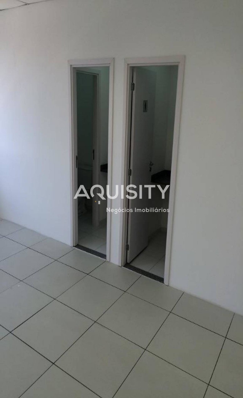 Sala Comercial á venda 51 m² Bethaville I, Barueri - SP - 2 Banheiros, 1 Vaga, Ar condicionado, Recepção, Jardim.