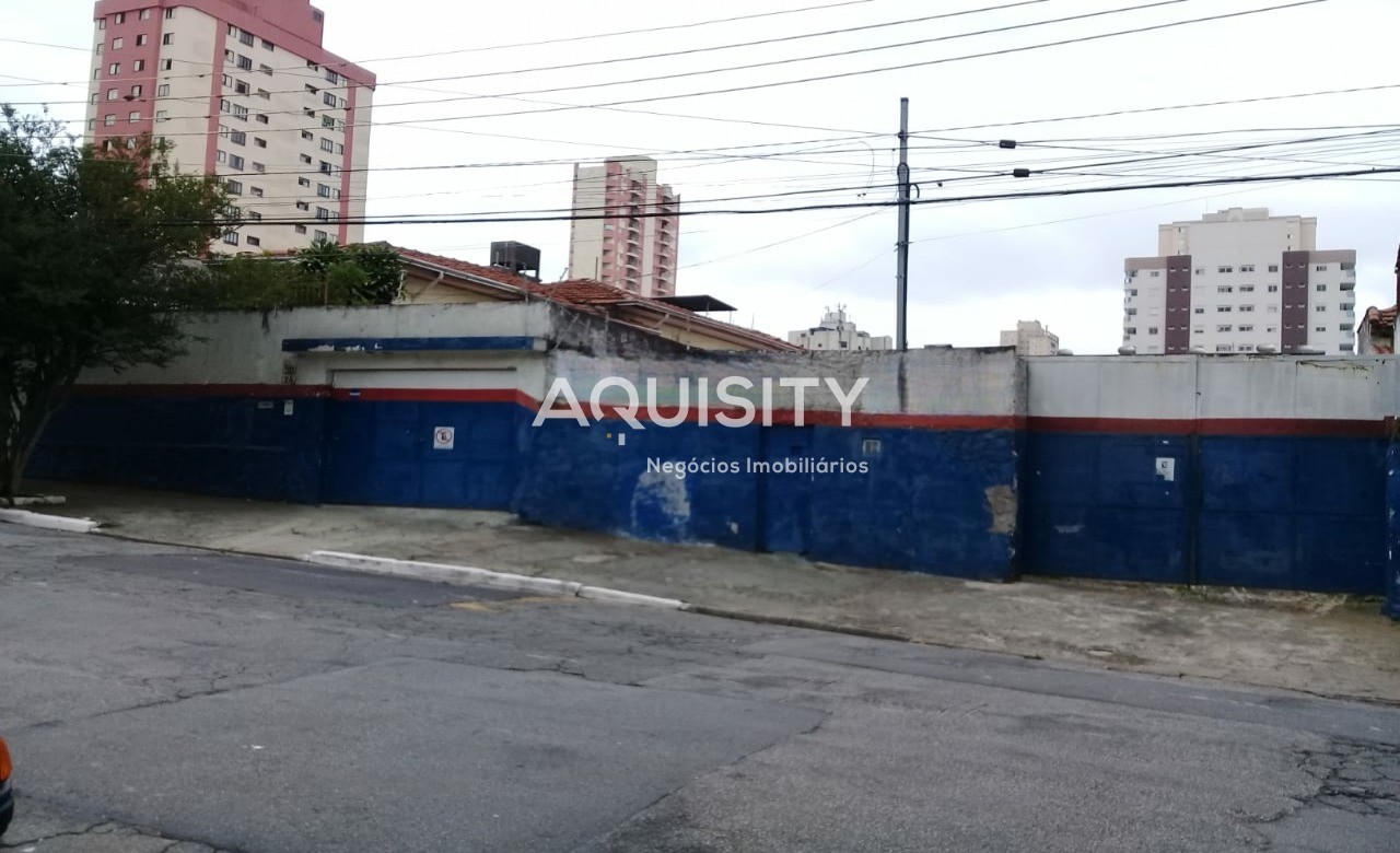Terreno à venda 950mt2 Mooca Vão Livre aberto Entrada para Caminhões Galpão fechado Sala Banheiro Fácil acesso a Av. Salim Farah Maluf e Rua da Mooca