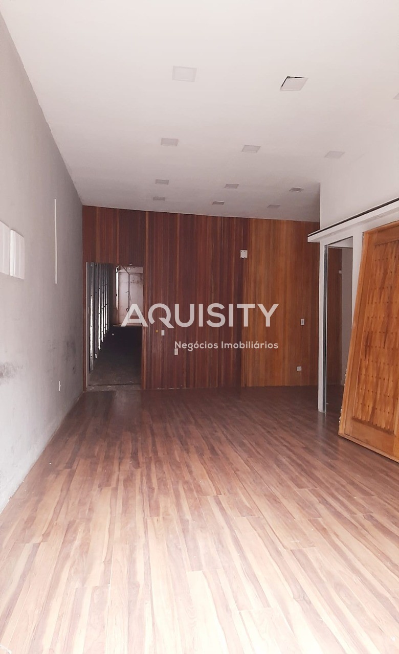 Salão Comercial para Locação 200m² na Mooca 2 salas 1 cozinha 2 banheiros Excelente Localização na Rua da Mooca