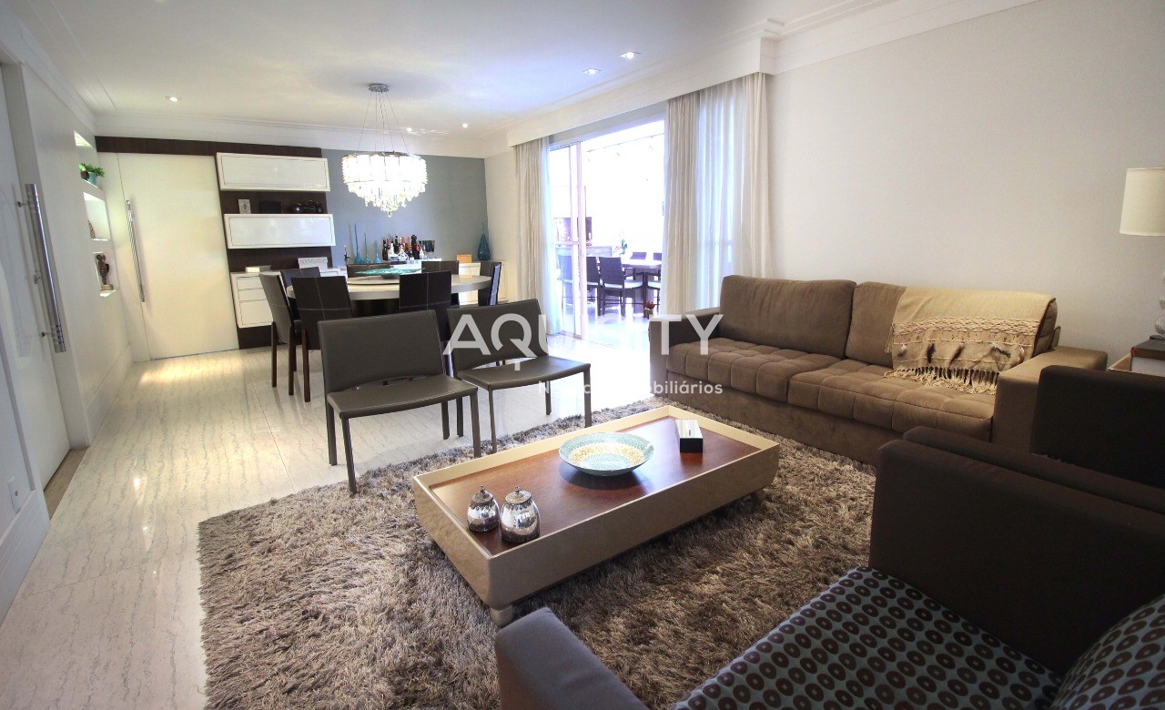 Apartamento à venda 210m² Vila Prudente 3 suítes Sala 2 ambientes Varanda Gourmet 5 banheiros 3 vagas com depósito Móveis Planejados Lazer Completo