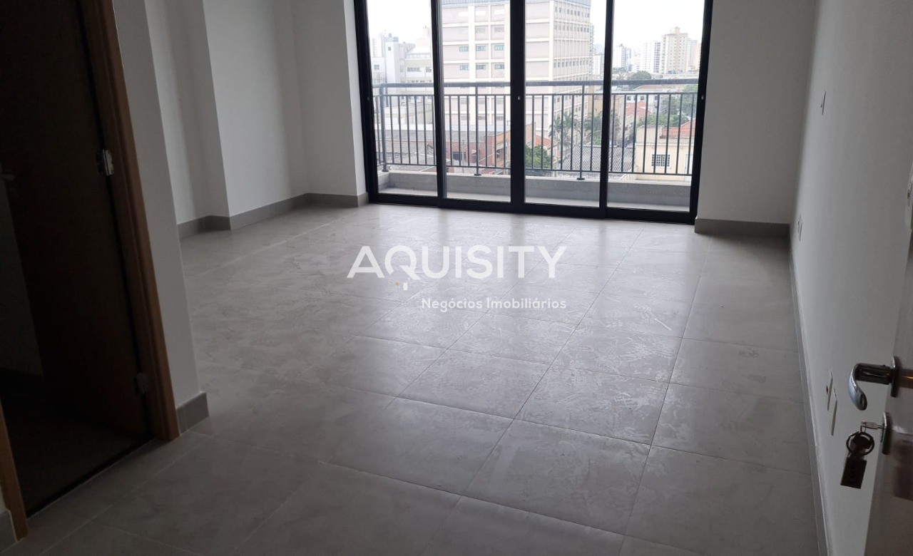 Sala Comercial à Venda 40m² Mooca - 2 banheiros, varanda, 1 vaga, piso em porcelanato