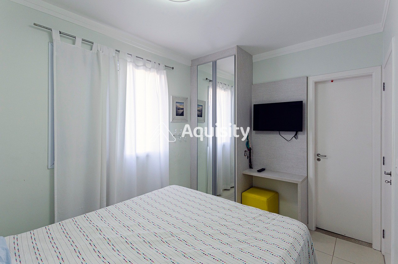 Apartamento Garden à venda 207m² Guarujá 3 suítes Sala 2 ambientes Varanda gourmet Quintal 3 vagas Cozinha americana Ar condicionado 60m da praia