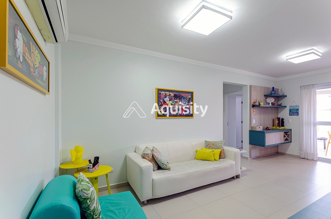 Apartamento Garden à venda 207m² Guarujá 3 suítes Sala 2 ambientes Varanda gourmet Quintal 3 vagas Cozinha americana Ar condicionado 60m da praia