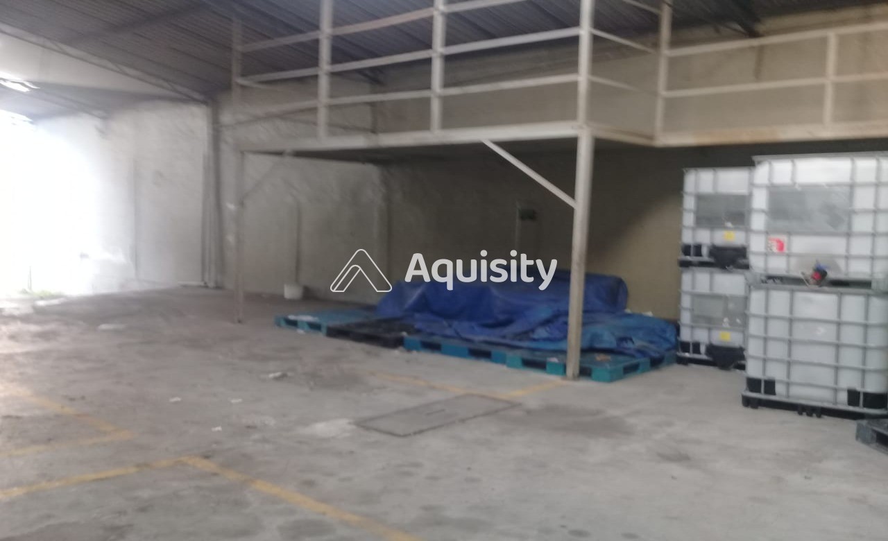 Terreno à venda 900m² Vila Prudente (Quinta da Paineira) com 3 galpões e escritórios, a 200m da Estação de Metrô Vila Prudente e Terminal de ônibus