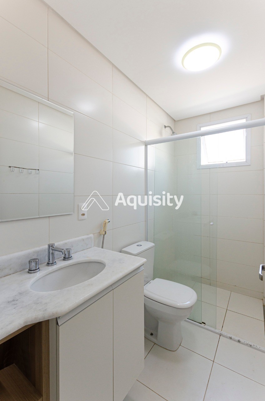 Apartamento Garden à venda 207m² Guarujá 3 suítes Sala 2 ambientes Varanda gourmet Quintal 3 vagas Cozinha americana Ar condicionado 60m da praia