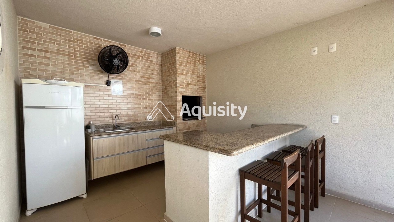 Apartamento Garden à venda 207m² Guarujá 3 suítes Sala 2 ambientes Varanda gourmet Quintal 3 vagas Cozinha americana Ar condicionado 60m da praia
