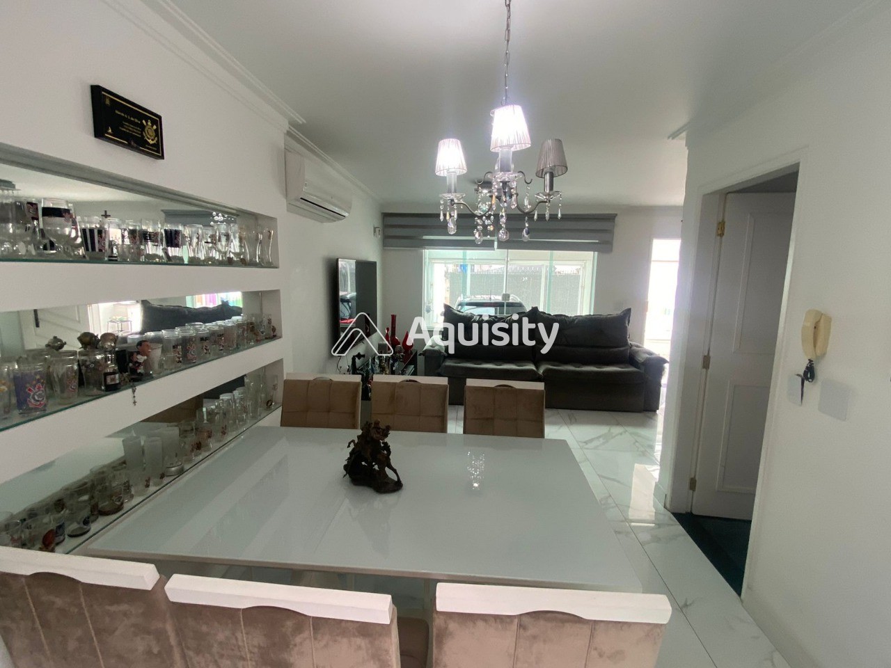 Casa sobrado à venda 111m² Alto da Mooca - 3 dormitórios sendo 1 suíte, ar condicionado, sala 2 ambientes, 3 banheiros, 3 vagas cobertas