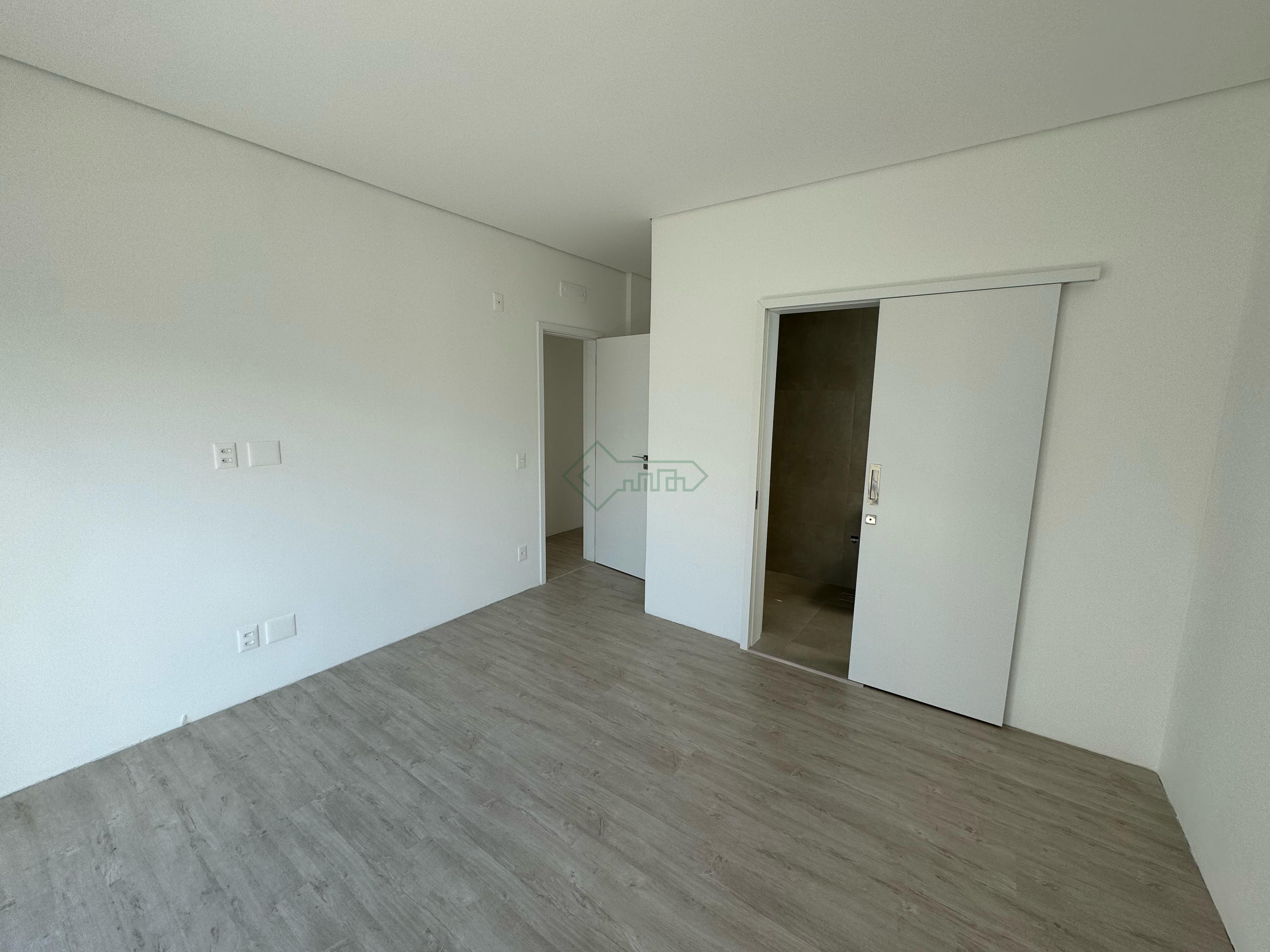 Cobertura, 3 quartos, 322 m² - Foto 4