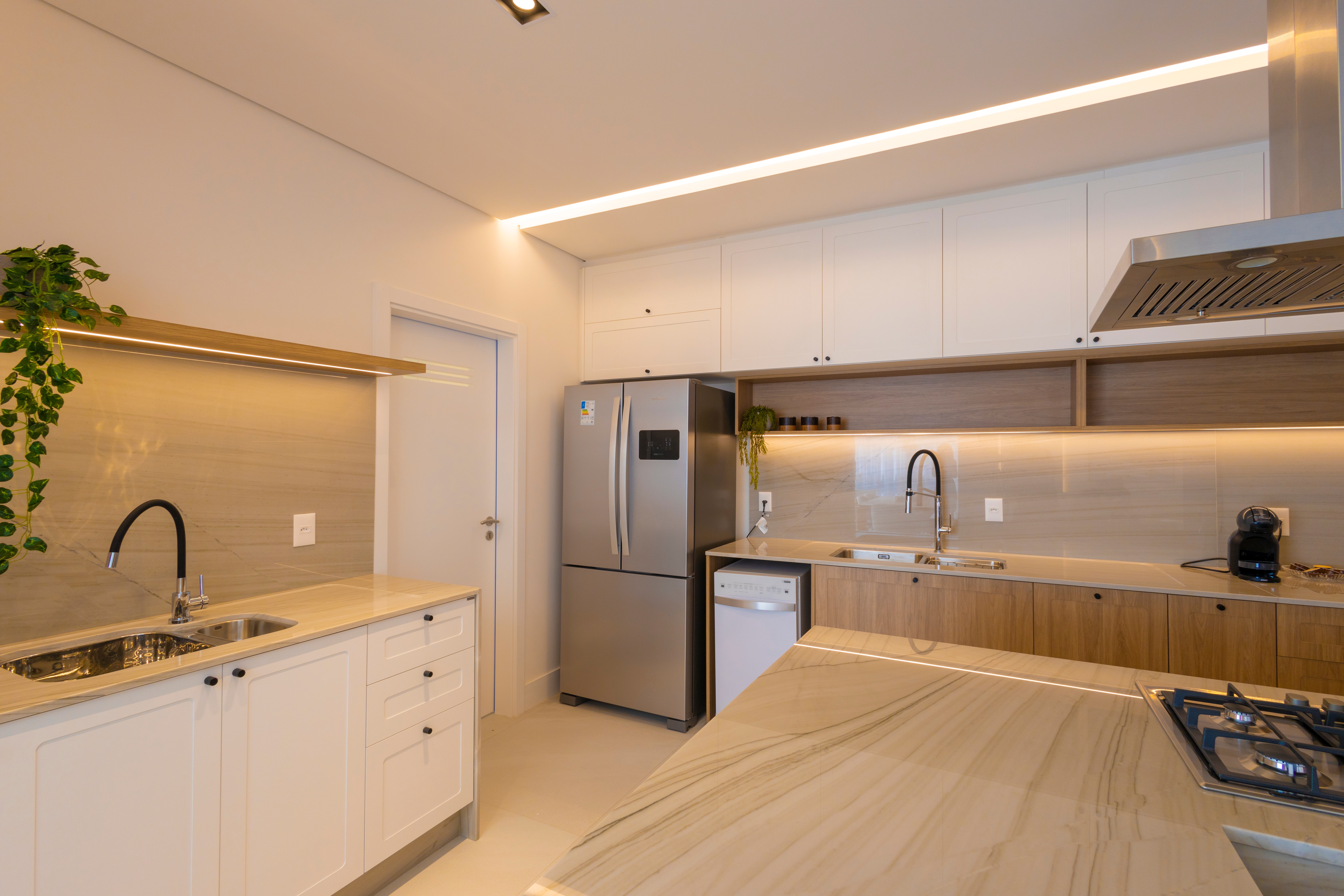 Apartamento, 4 quartos, 202 m² - Foto 12