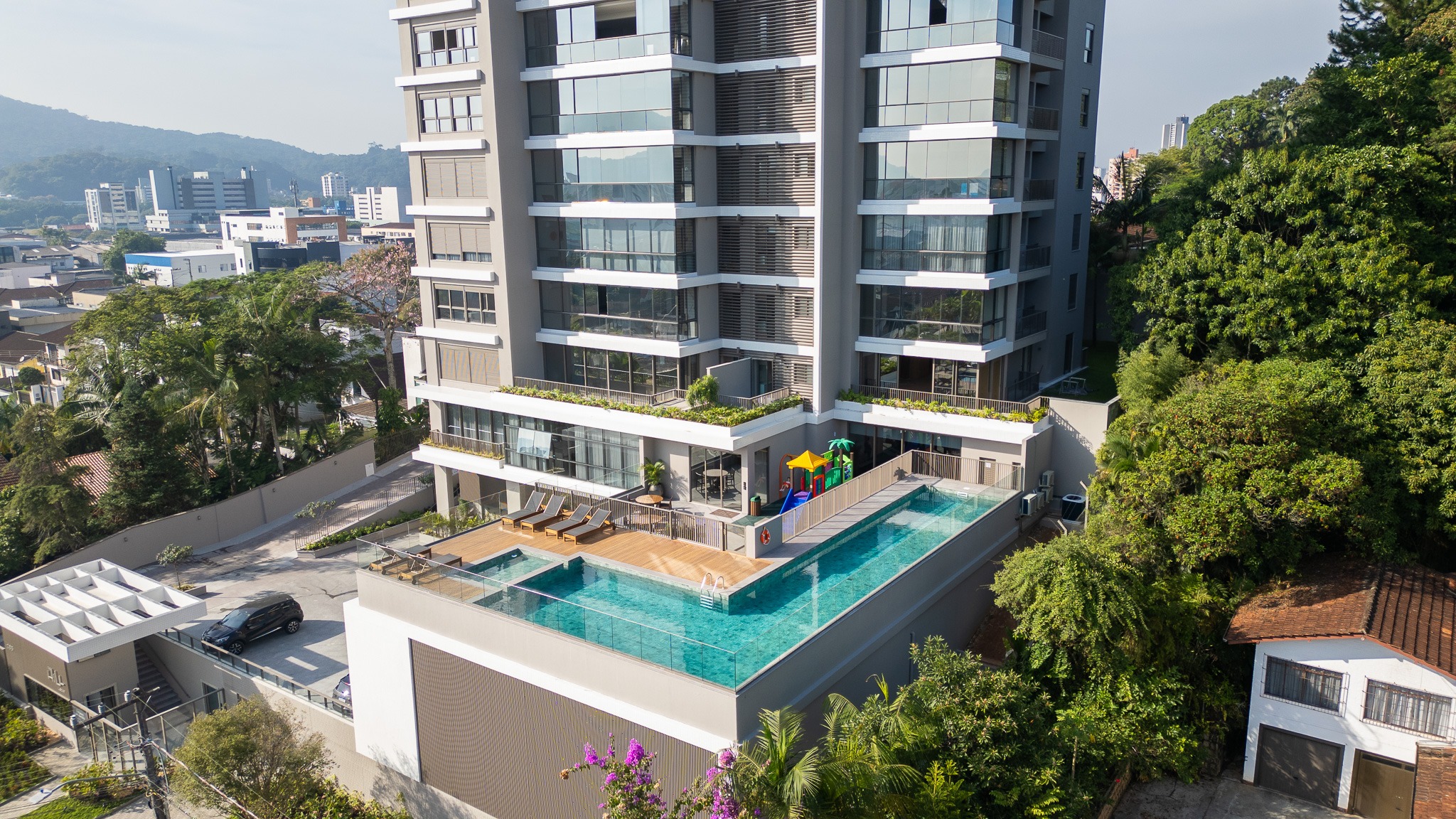 Apartamento, 4 quartos, 202 m² - Foto 2