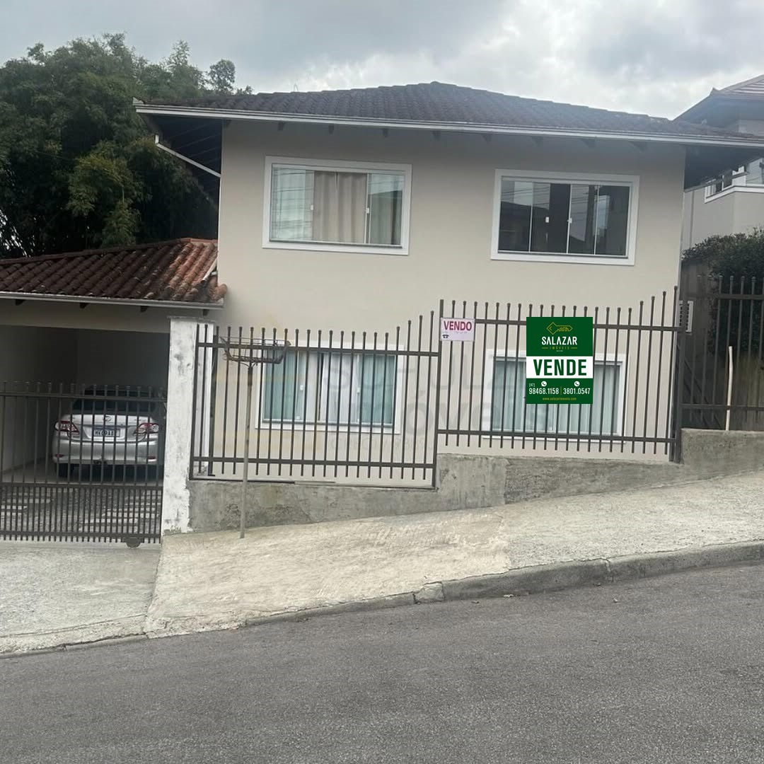 Casa, 3 quartos, 220 m² - Foto 1