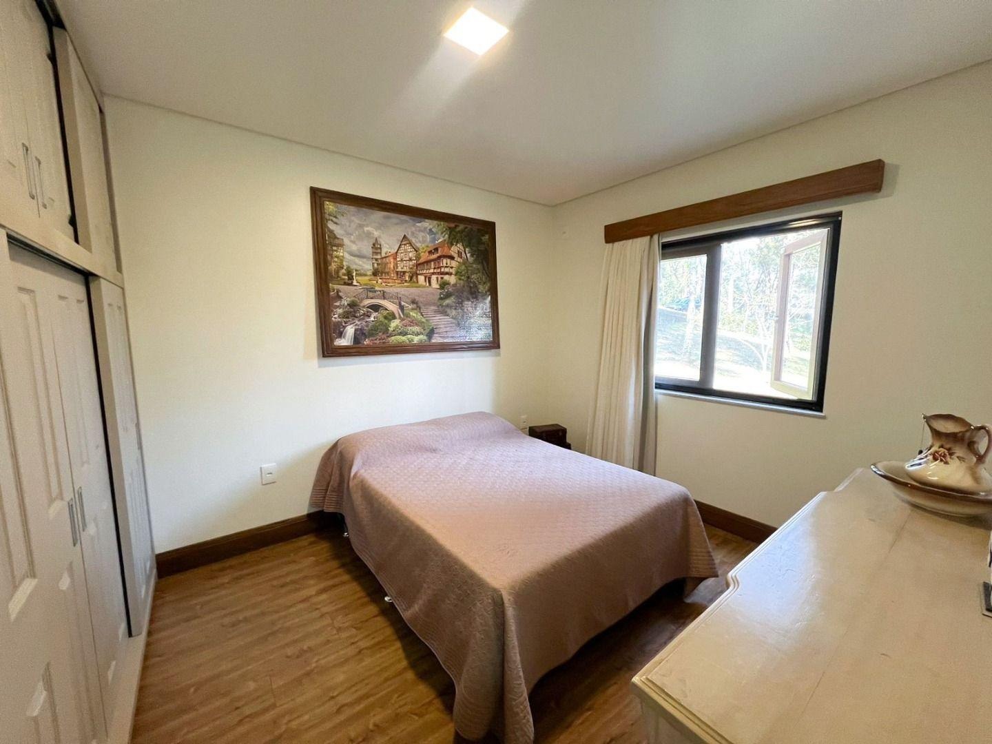 Casa, 6 quartos, 400 m² - Foto 22