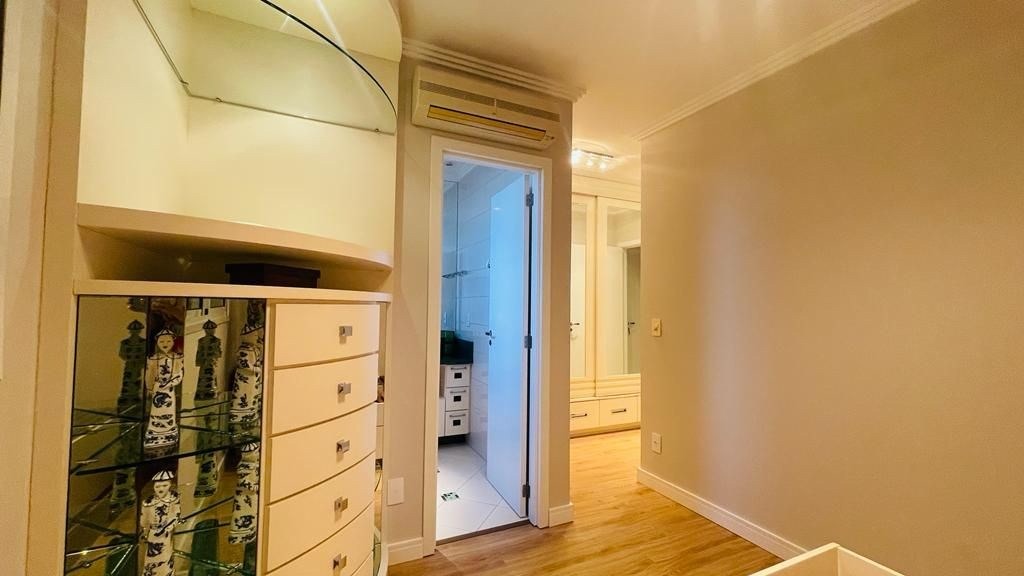 Cobertura, 3 quartos, 302 m² - Foto 22