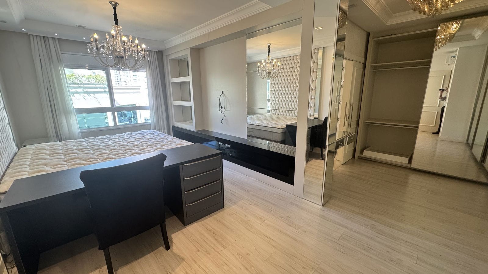 Apartamento, 4 quartos, 270 m² - Foto 22