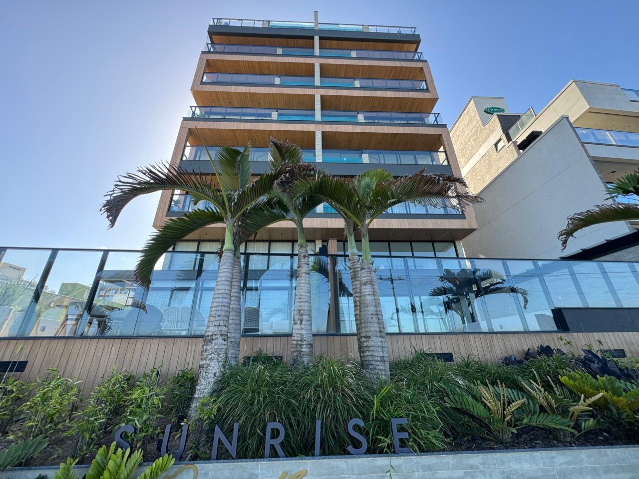 Apartamento, 3 quartos, 229 m² - Foto 1