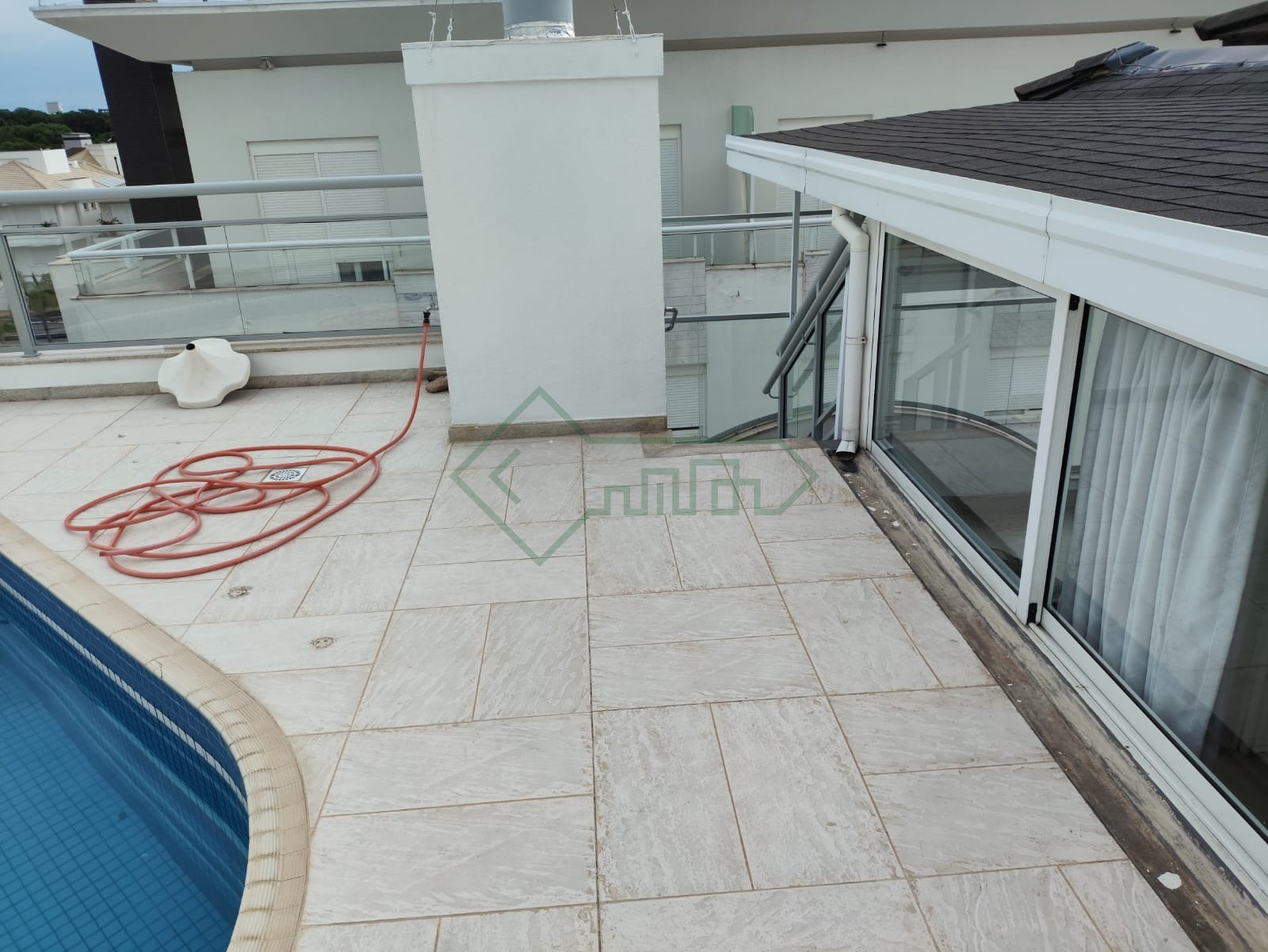 Cobertura, 3 quartos, 226 m² - Foto 3