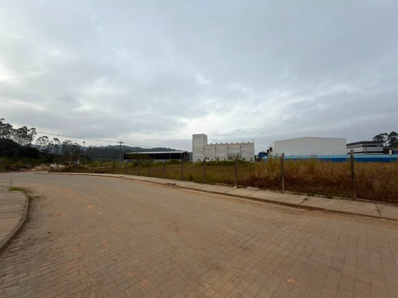 Loteamento e Condomínio, 2400 m² - Foto 3
