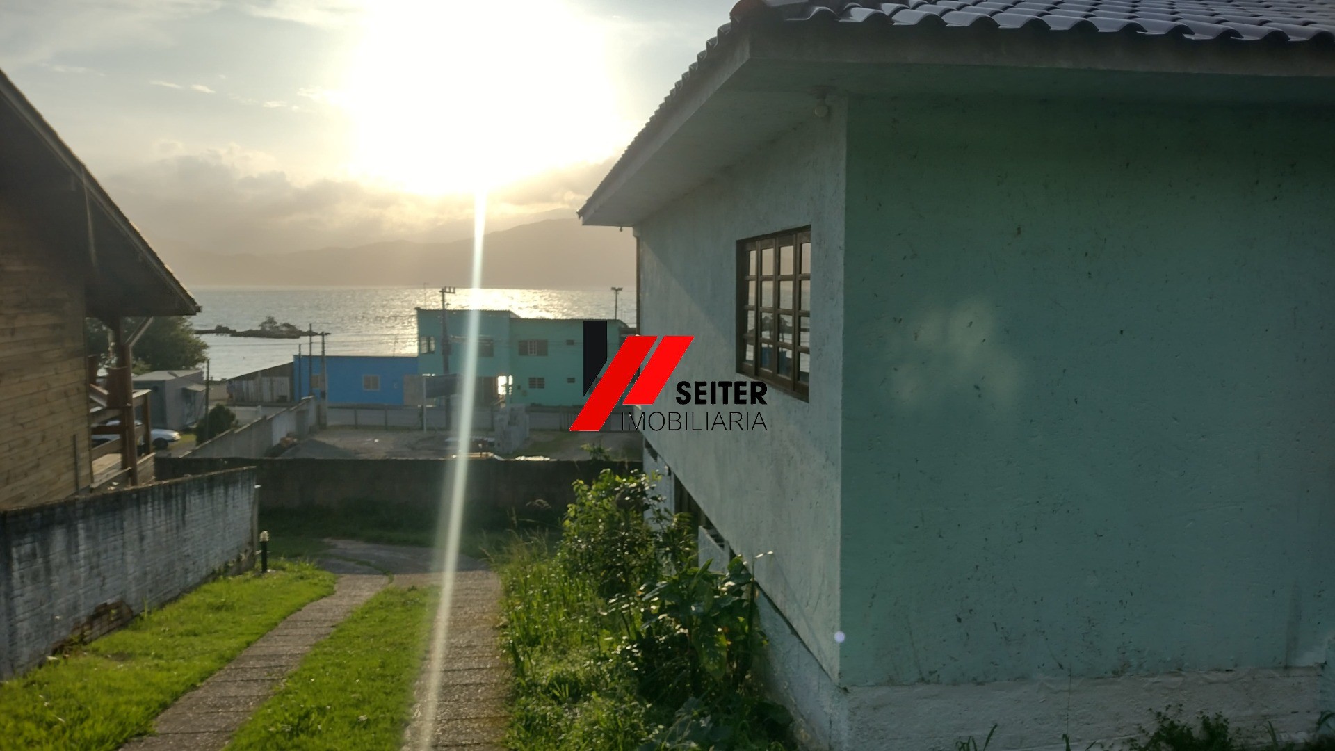 Terreno a venda em Ribeirão da Ilha