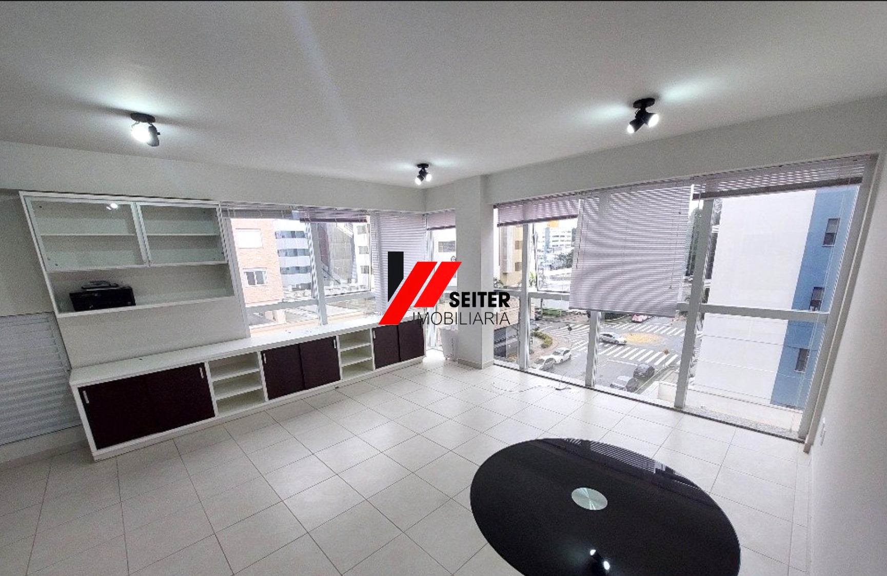 Sala comercial a venda no bairro Itacorubi com 37 m2 de área