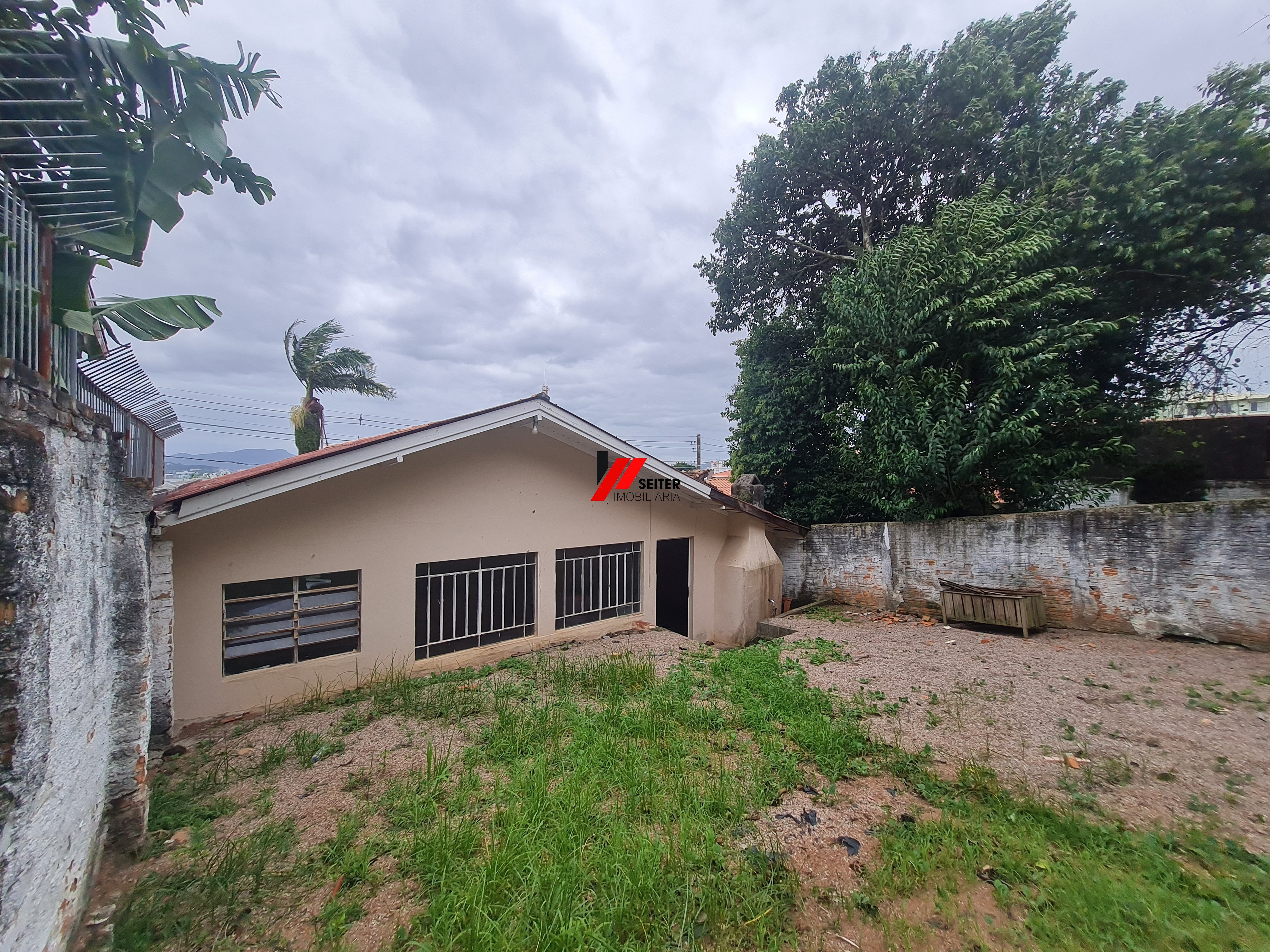 Casa de 3 dormitorios a venda no bairro Capoeiras em Florianopolis