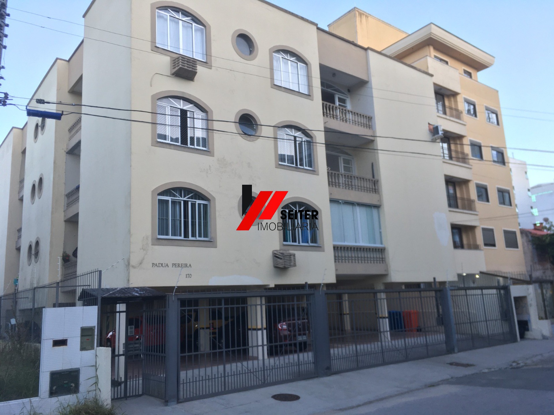 Apartamento à venda no bairro Trindade em Florianópolis