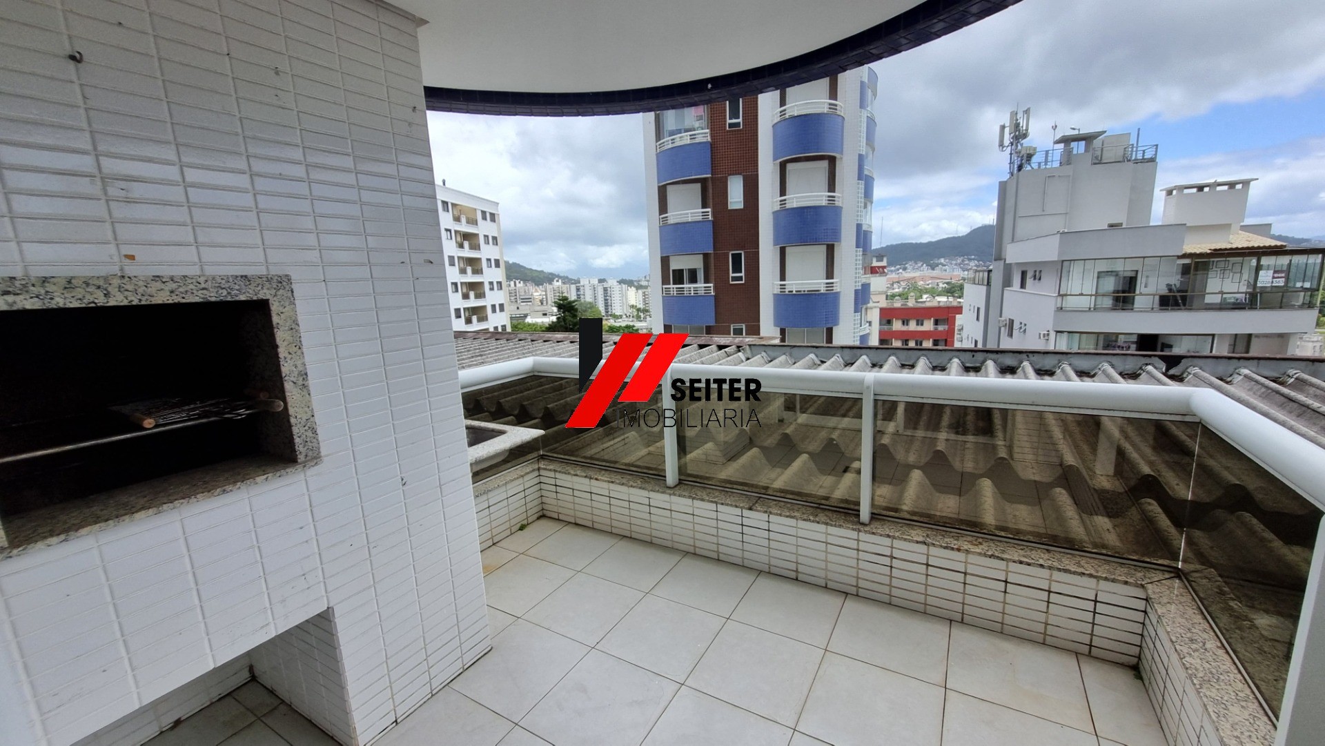 Apartamento á venda no bairro Itacorubi em Florianópolis.