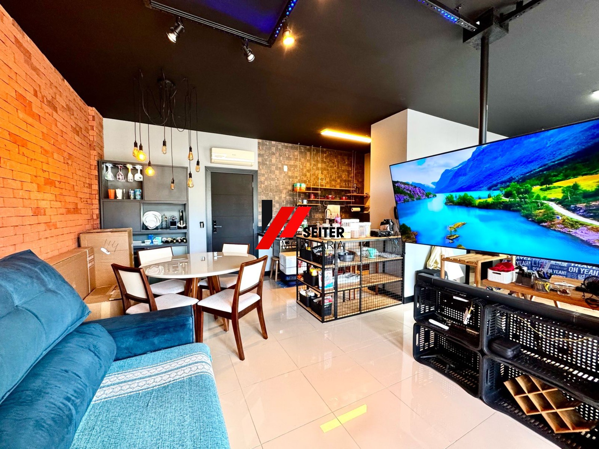 Apartamento à venda em Florianópolis no Itacorubi com 1 quarto