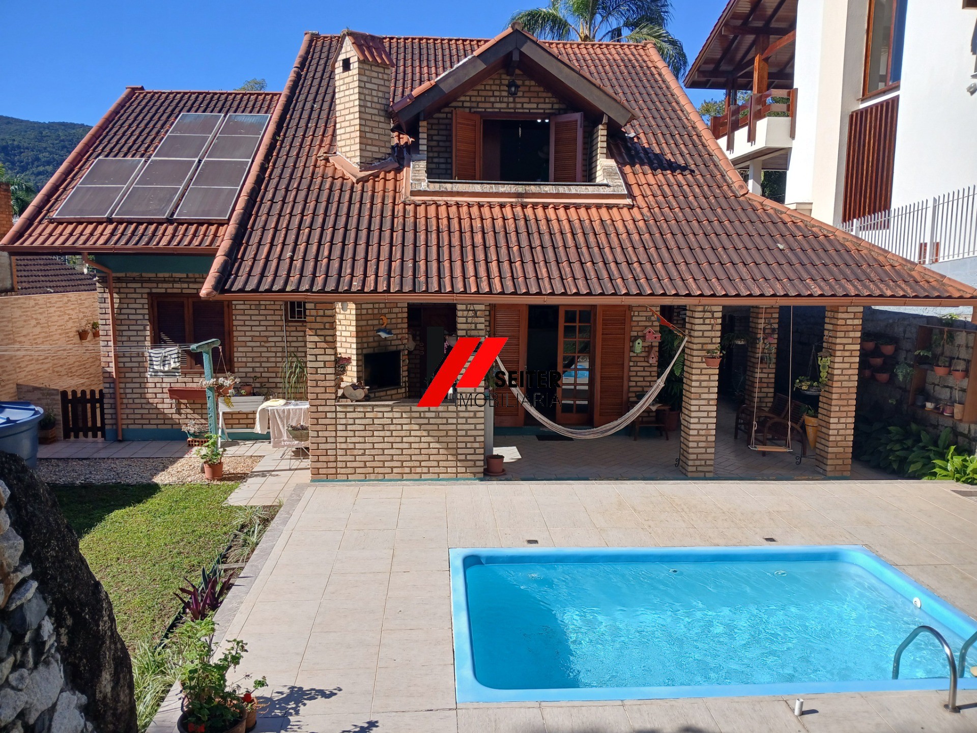 Casa de 4 dormitorios a venda João paulo próximo ao floripa shopping