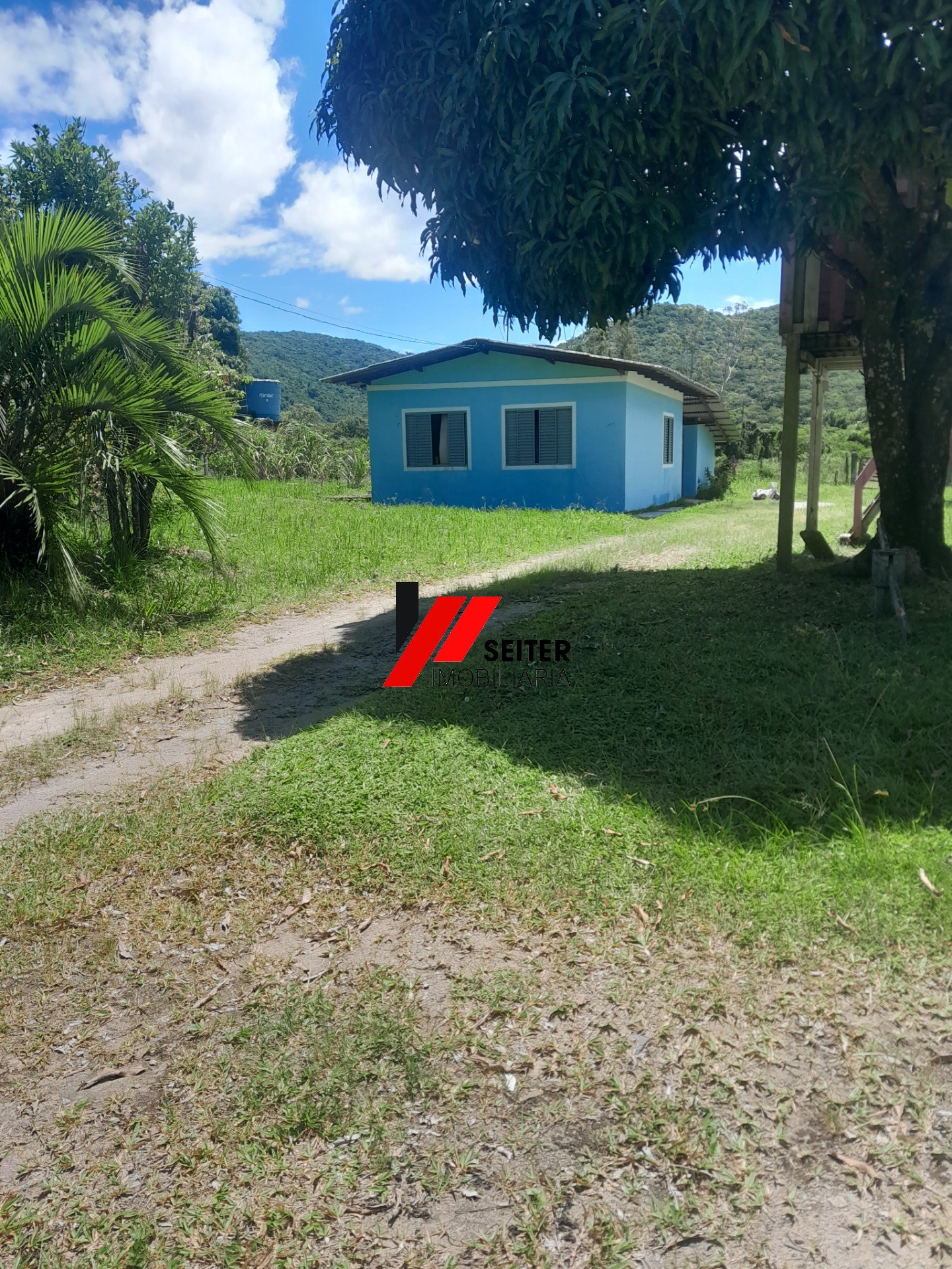 Terreno rural com vista para as montanhas, 5.280 m² em Ratones, Florianópolis