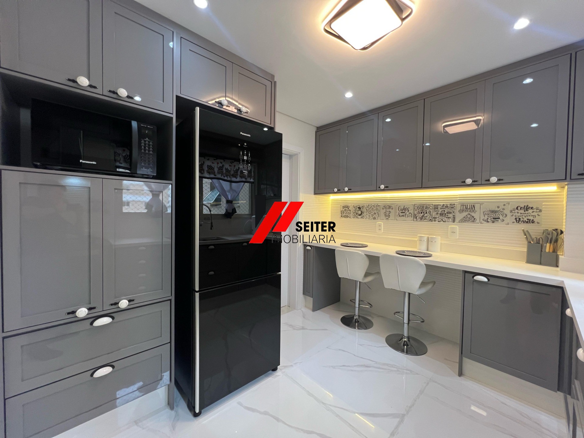 Apartamento para locação e venda Centro de Florianópolis