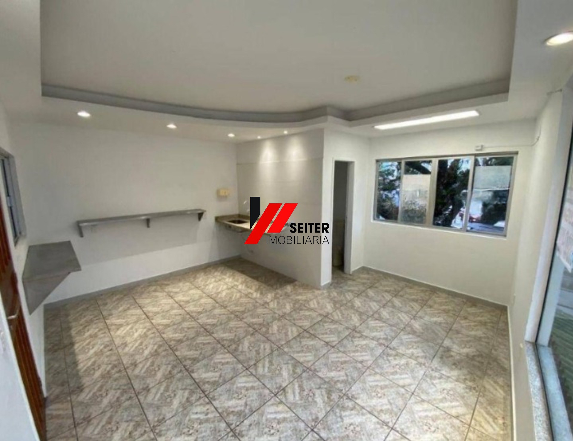 Sala comercial para locação córrego grande Florianópolis